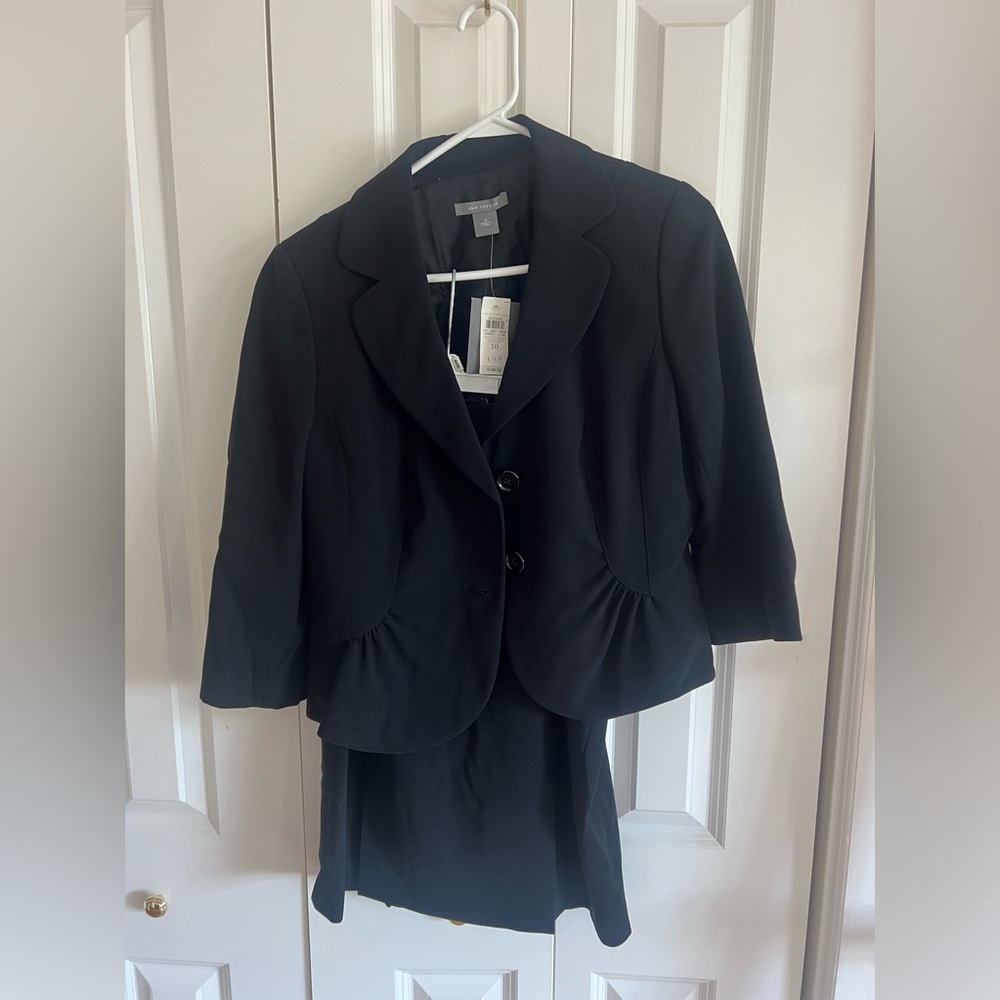 Black Ann Taylor Suit NWT